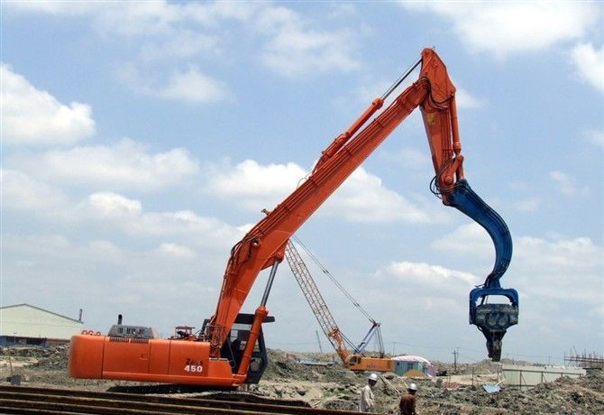 挖掘機(jī)打樁臂、打樁臂、打樁錘、挖掘機(jī)打樁臂廠家